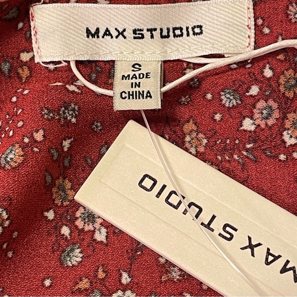 MAX STUDIO Tie Front Floral Print‎ Ruffle Blouse - Picture 8 of 10